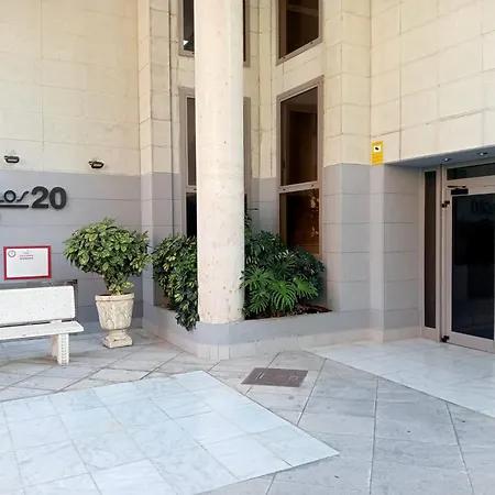 Appartamento Turistico En Gemelos 20, Planta 14 *